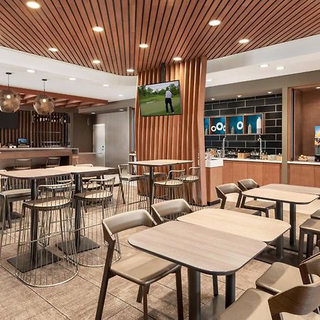 Springhill Suites By Marriott Milwaukee West/Wauwatosa Exterior foto